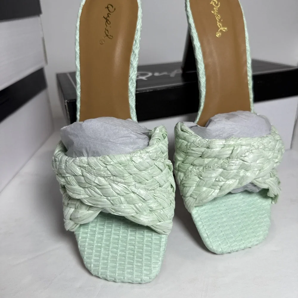 Qupid Menthol Mint Green Pastel Raffia Braided Heels Pumps‎ Sandals NEW Size 7